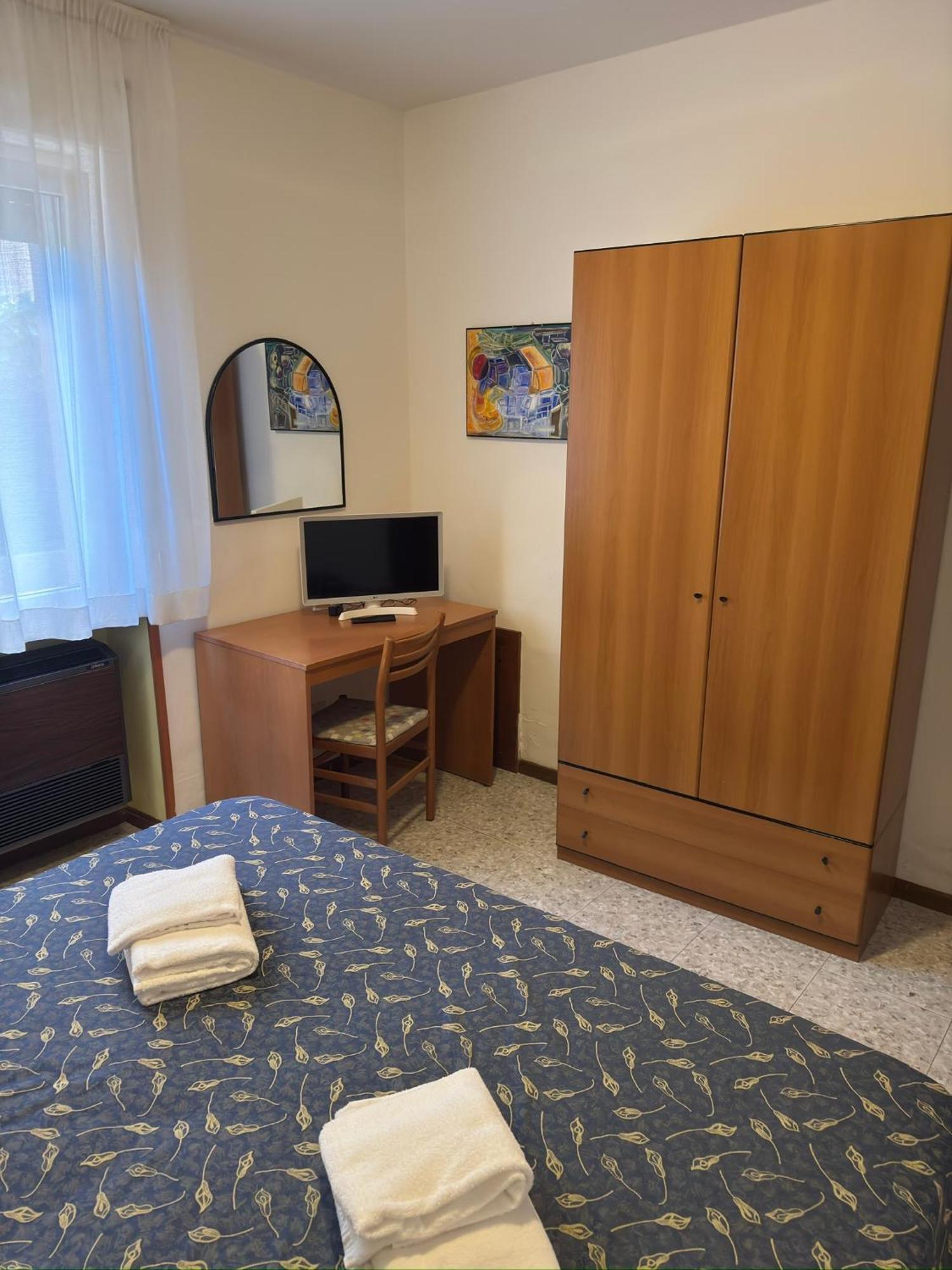 Hotel Benacus Bardolino Ngoại thất bức ảnh