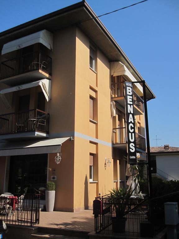 Hotel Benacus Bardolino Ngoại thất bức ảnh
