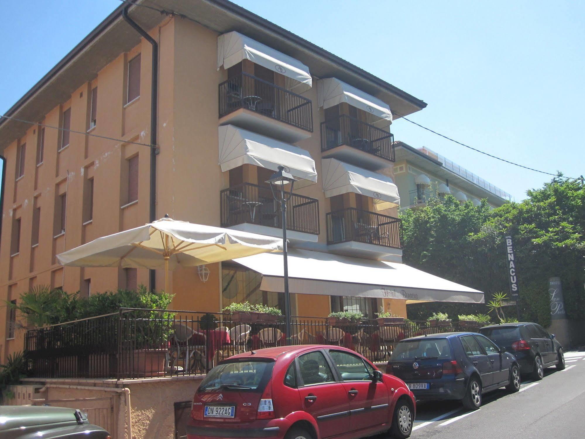 Hotel Benacus Bardolino Ngoại thất bức ảnh