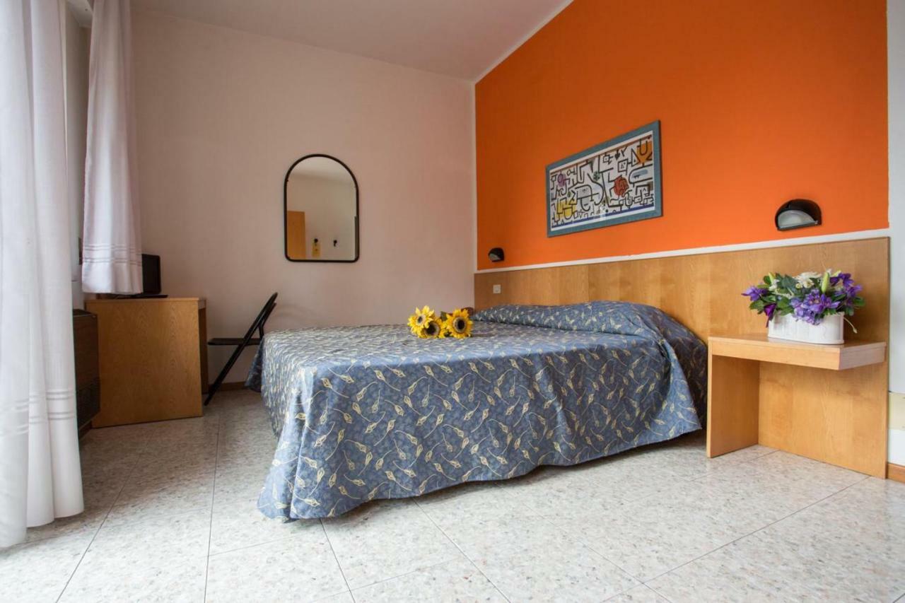 Hotel Benacus Bardolino Ngoại thất bức ảnh